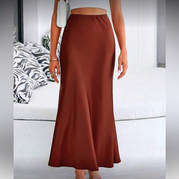Dresses & Skirts - Luxe brown  satin maxi skirt
